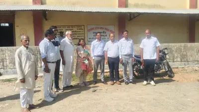 Giridih News :राशन की हेराफेरी मामले की जांच को ले रांची से भाटडीह गोदाम पहुंची टीम