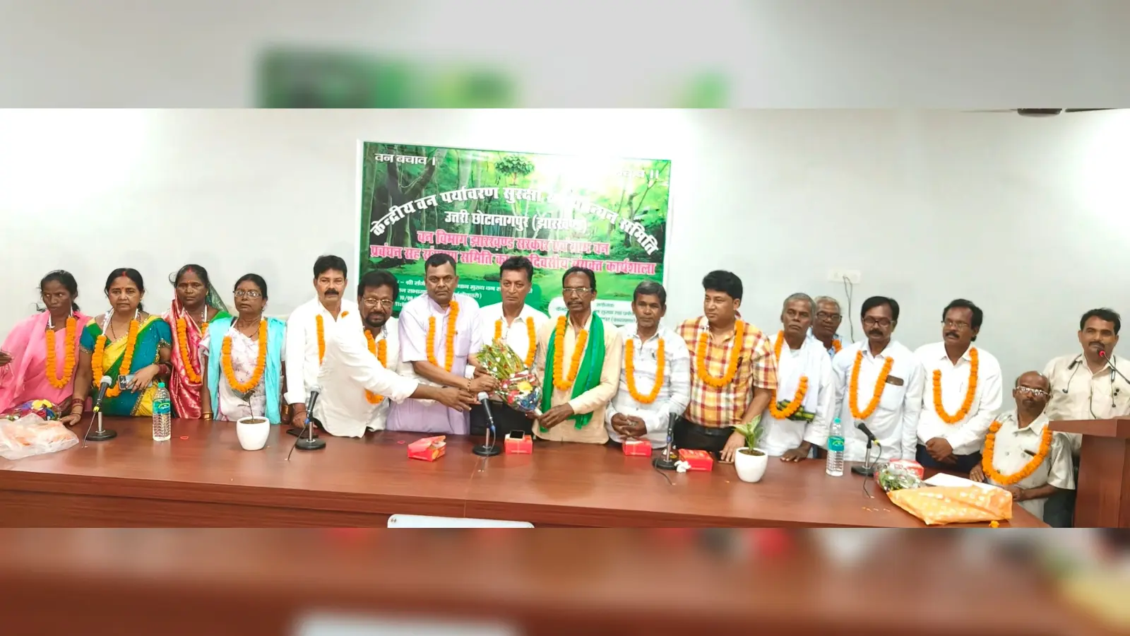 Bokaro News : वन सुरक्षा समितियों को हक देने का आश्वासन