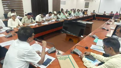 सिपाही भर्ती की परीक्षा को लेकर अपर समाहर्ता ने पदाधिकारियों के साथ की बैठक
