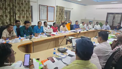 Chakradharpur News : ट्रैक मेंटेनरों के लिए बनेगा विश्राम कक्ष, चापाकलों को किया जायेगा दुरुस्त