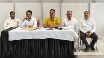 Giridih News :अनमैप्ड मतदाताओं का मैपिंग में मदद करें बीएलए टू : सुदिव्य कुमार