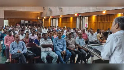 Dhanbad News: स्कूल के आसपास तंबाकू व मादक पदार्थों की बिक्री पर होगी सख्त कार्रवाई