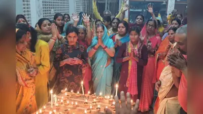 501 दीपों के प्रकाश और गायत्री मंत्रों से गूंजा कटोरिया, अखंड दीप ज्योति कलशयात्रा का हुआ भव्य