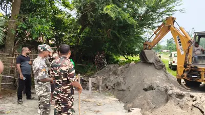 वीरपुर सीमा पर एसएसबी का नया सुरक्षा कवच तैयार : तस्करों की राह में खोदे गए पांच फीट गहरे गड्ढे
