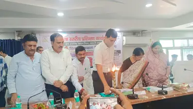 जिला स्तरीय प्रशिक्षण कार्यक्रम में ठोस अपशिष्ट प्रबंधन पर दिया गया प्रशिक्षण