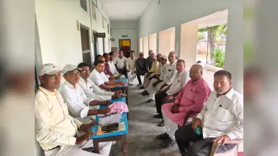नियोजित शिक्षकों के वेतन भुगतान व प्रोन्नति को ले 16 को जिला मुख्यालय में किया जायेगा प्रदर्शन