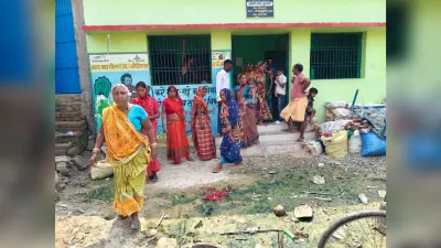 चिकित्सा शिविर के नाम पर भीड़ जुटाकर आशा चयन का आरोप, ग्रामीणों ने किया हंगामा