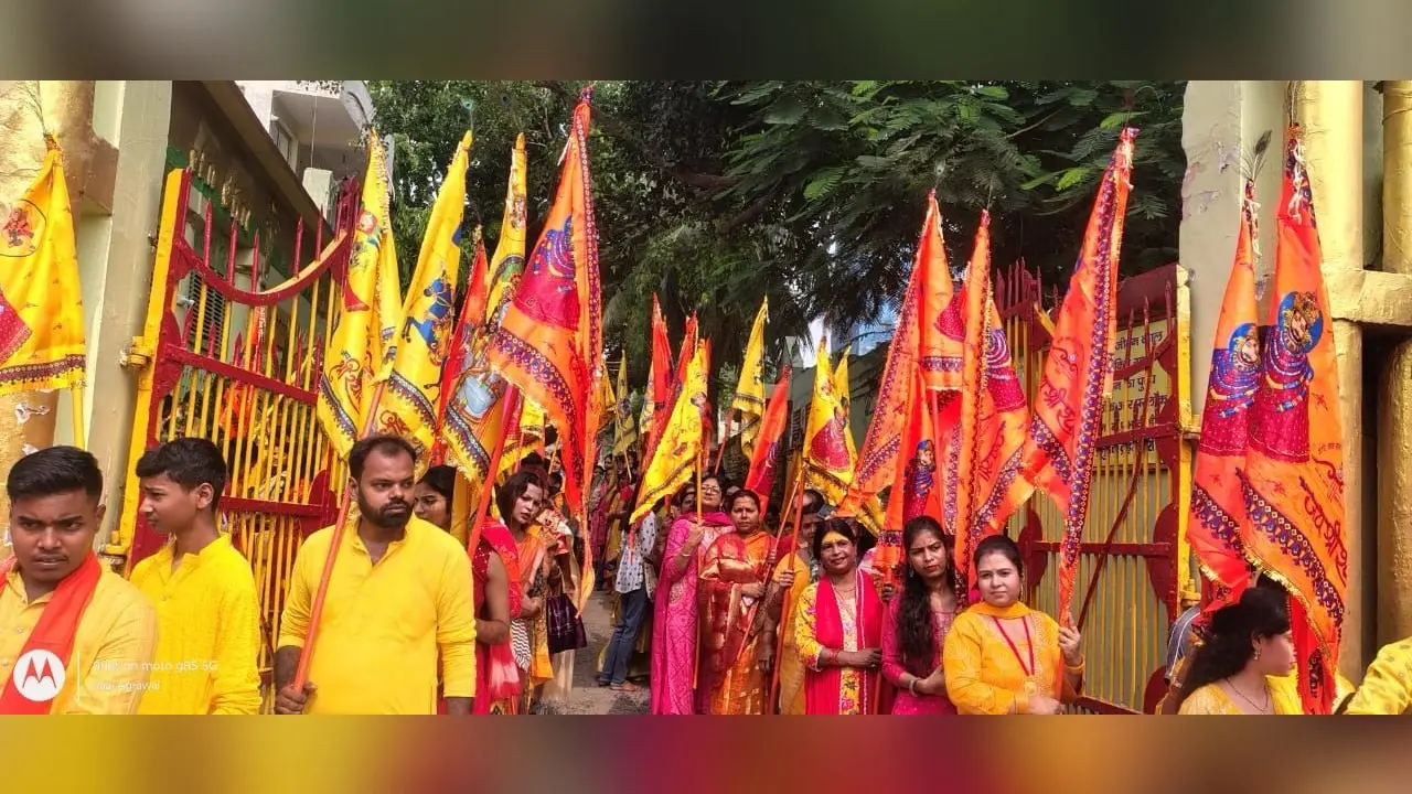 श्याम भक्तों ने निकाली पालकी एवं निशान शोभायात्रा