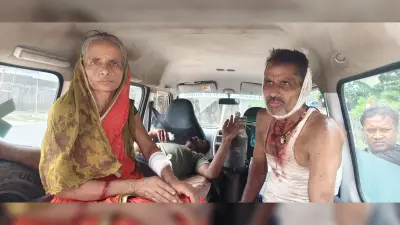 अस्पताल तड़पते रहे तीन मरीज, 9 बजे भागे-भागे पहुंचे चिकित्सक