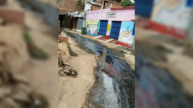 नगर पंचायत गठन के तीन वर्ष बाद भी नहीं बदली संग्रामपुर की तस्वीर