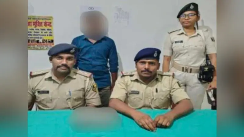 अपराध की साजिश रचते 25000 का इनामी अपराधी फूलन यादव गिरफ्तार