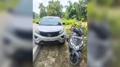 कार व स्कूटी की टक्कर में महिला की मौत