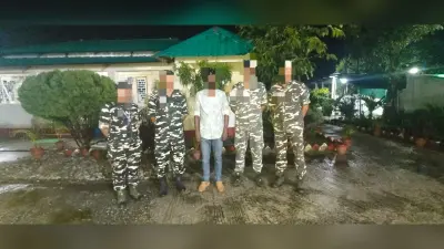 नेपाल से अपने देश भारत होकर जाने के दौरान बांग्लादेशी नागरिक को एसएसबी ने किया गिरफ्तार