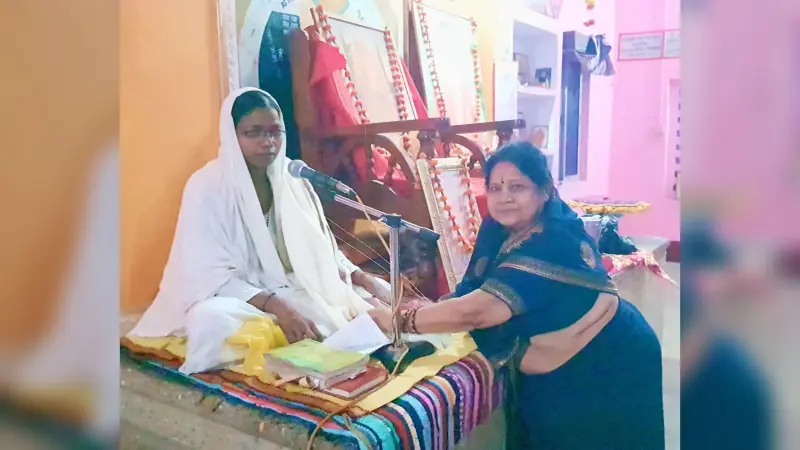 ईश्वर की भक्ति करने के लिए बुढ़ापे का नहीं करें इंतजार : साध्वी मीरा