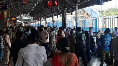 मालदा टाउन-किऊल इंटरसिटी एक्सप्रेस के साथ कई ट्रेनें हुई लेट
