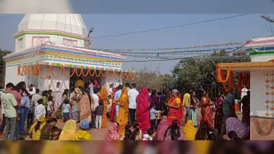 सोमवती अमावस्या पर शिवालयों में उमड़ी श्रद्धालुओं की भीड़, हर-हर महादेव के जयघोष से गूंजा क्षेत्र