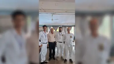 ड्यूटी रोस्टर, भत्ता और पदोन्नति के लिए स्टेशन मास्टरों ने किया प्रदर्शन