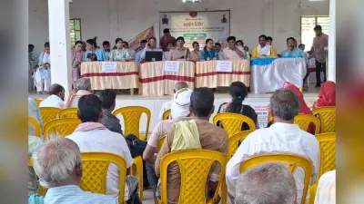 जनसेवा को लेकर प्रशासन सक्रिय, धोरैया की कुर्मा पंचायत में शिविर लगा सुनी गयीं लोगों की समस्याएं