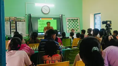 किलकारी समर कैंप में बच्चों को सिखाये बाल अधिकार व साइबर सुरक्षा के गुर