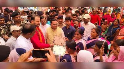 सरकार ही जायेगी जनता के दरवाजे पर : प्रभारी मंत्री