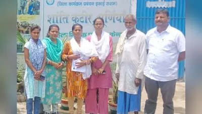 छह साल बाद लौटी बेटी, पिता की आंखों से छलक पड़े खुशी के आंसू