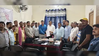 श्रम भवन में 102 एम्बुलेंस कर्मियों की त्रिपक्षीय वार्ता संपन्न, 11 बिंदुओं पर बनी सहमति