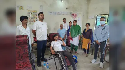 शिविर में 11 लोगों ने किया रक्तदान