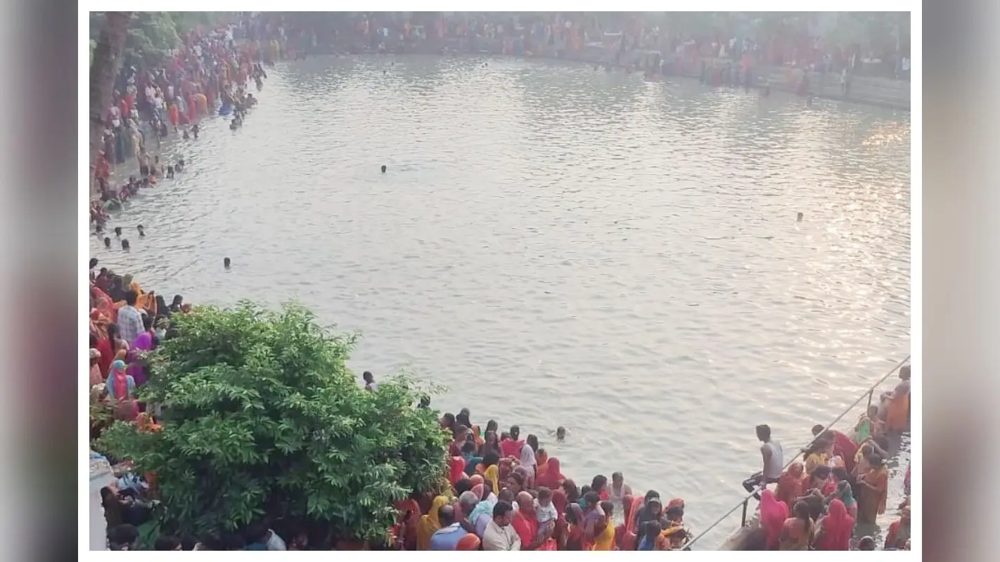 Gautam Kund: मलमास के बाद भी उमड़ रही श्रद्धालुओं की भीड़, जानिए पाताल गंगा का धार्मिक महत्व