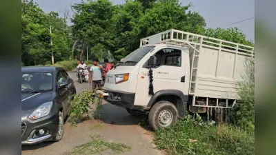 गोपालगंज गोलीकांड का बड़ा खुलासा: लूट नहीं, त्रिकोणीय प्रेम प्रसंग में पिकअप चालक को मारी गई गोली; यूपी के 6 संदिग्ध हिरासत में