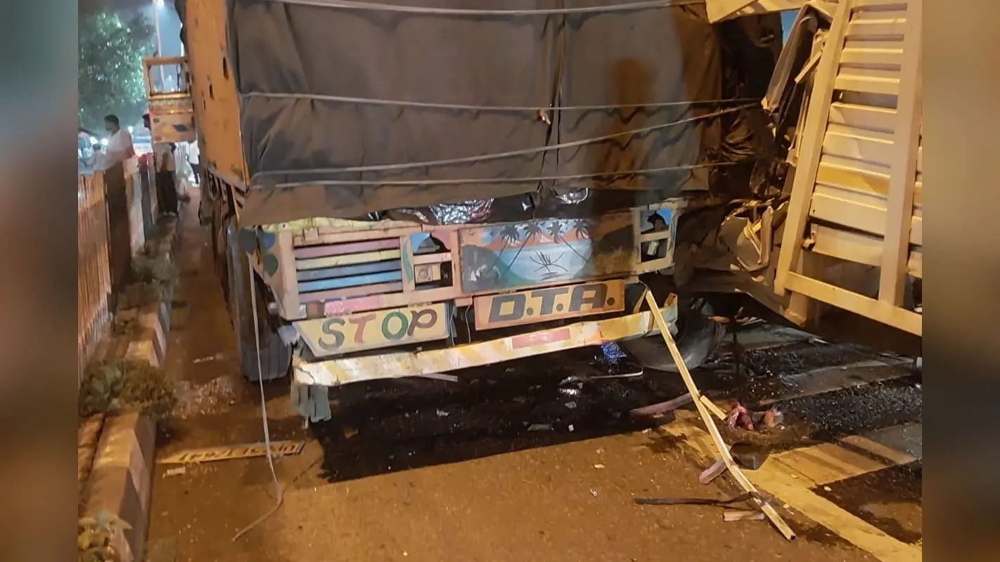 गोपालगंज में NH-27 पर खड़े ट्रक से टकराई पिकअप, महिला और बच्चे की मौके पर दर्दनाक मौत