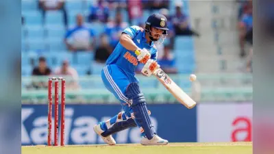 धोनी के खास क्लब में शामिल हुए ईशान किशन, वनडे क्रिकेट में ऐसा कारनामा करने वाले छठे भारतीय बने