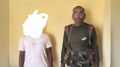 रविंद्र गंझू दस्ते को बड़ा झटका, लातेहार पुलिस ने खूंखार माओवादी मुकेश को दबोचा, 9 कांडों का था वांटेड