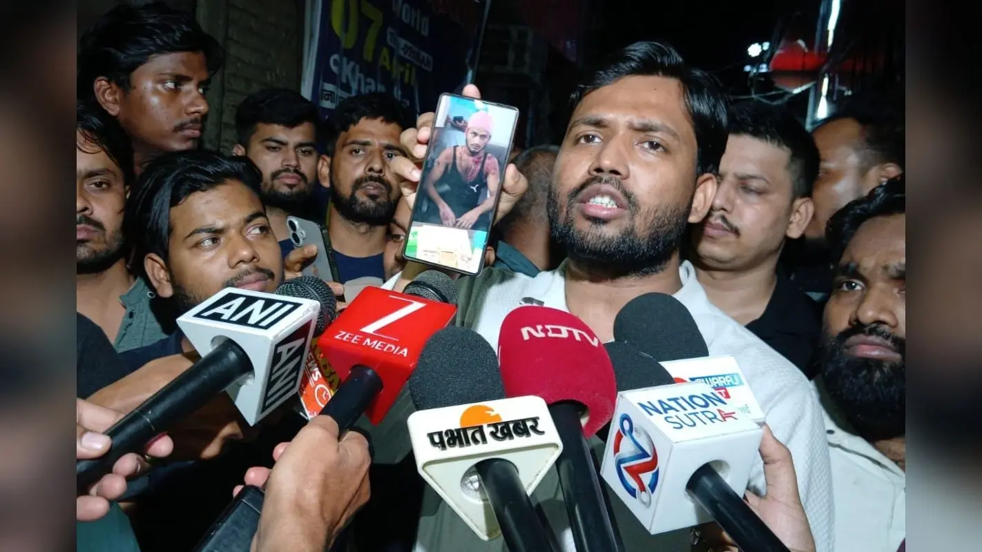 पटना में खान सर के कोचिंग सेंटर पर हमला, गार्ड घायल; प्रतिद्वंद्वी संस्थान पर जताया शक
