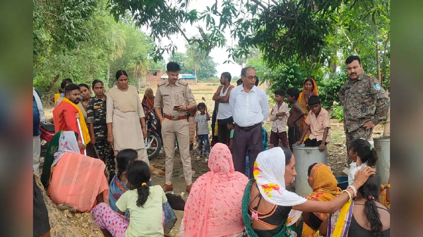 बेटी ने अपनी मर्जी से कर ली प्रेमी संग शादी, बाप ने जीते जी कर दिया पिंडदान