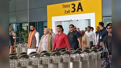 बिहार पहुंचे RSS चीफ मोहन भागवत, पटना एयरपोर्ट पर सीएम सम्राट ने किया स्वागत, 3 दिन मुंगेर में रहेंगे