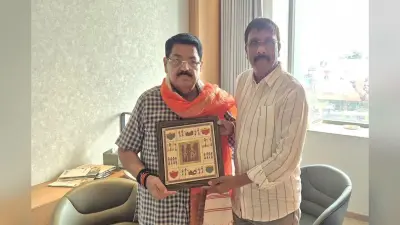 परिमल नाथवानी से मिले आजसू नेता हरेलाल महतो, ईचागढ़ के विकास मुद्दों पर हुई विस्तृत चर्चा