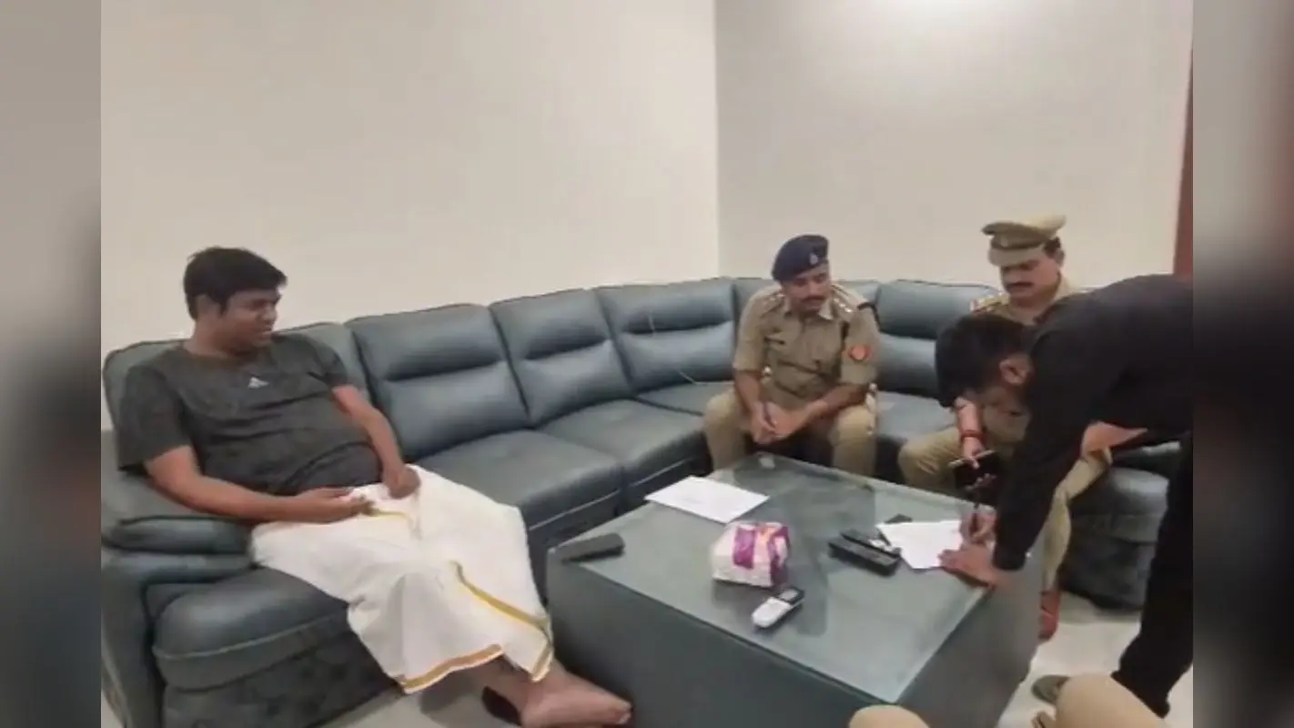 मुकेश सहनी को पुलिस ने किया ‘हाउस अरेस्ट’, VIP सुप्रीमो बोले- यह लोकतंत्र पर हमला