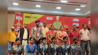 सारण के 700 मेधावी छात्र-छात्राएं सम्मानित, देखें प्रभात खबर के प्रतिभा सम्मान समारोह की तस्वीरें