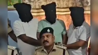 गया जी-टिकारी रोड पर XUV से घूम रहे तीन युवक गिरफ्तार, लोडेड पिस्टल और छह कारतूस जब्त