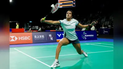पीवी सिंधु का शानदार प्रदर्शन, एकतरफा जीत के साथ सेमीफाइनल में पहुंचीं