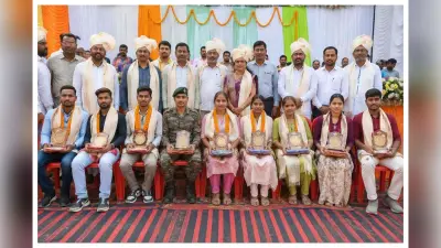 सरकारी नौकरी में चयनित युवक-युवतियों के सम्मान में जुटा पूरा गांव, पंचायत ने किया अभिनंदन