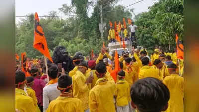 सारण में मां भगवती मंदिर प्राण-प्रतिष्ठा महोत्सव को लेकर निकली भव्य कलश यात्रा, हजारों श्रद्धालुओं से गूंजा पचलख नवादा