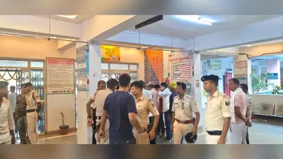 सारण में भीषण सड़क हादसा, ऑटो की आमने-सामने टक्कर में 2 की मौत दर्जनों घायल