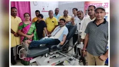 सीतामढ़ी: रक्तदान को बना रहे जन-आंदोलन, जानिए डॉ. राजेश कुमार सुमन की प्रेरक कहानी