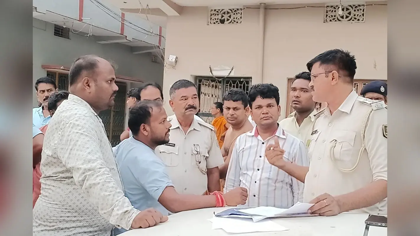 सिपाही भर्ती परीक्षा की तैयारी कर रही छात्रा की संदिग्ध मौत, सीवान में किराए के कमरे में फंदे से लटका मिला शव
