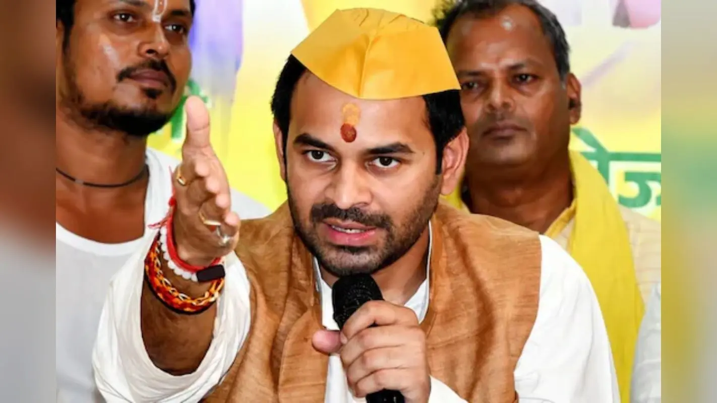 ‘निशांत कुमार चुनाव जीतकर तो आएं नहीं, जो इतनी सुरक्षा दी जा रही’ अचानक क्यों भड़के तेज प्रताप