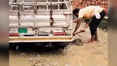 गंगा कछार में पुलिस का छापा, 30 लीटर महुआ शराब के साथ एक गिरफ्तार