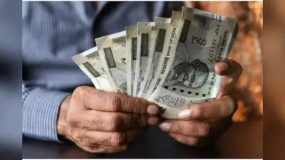 घर में नहीं टिकता पैसा? ये आसान उपाय दूर कर सकते हैं आर्थिक परेशानियां