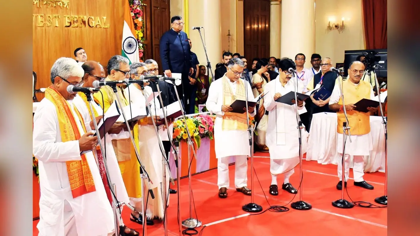 कोलकाता, मेदिनीपुर और उत्तर 24 परगना बने सत्ता के नये पावर सेंटर, नदिया समेत 3 जिलों का कटा पत्ता
