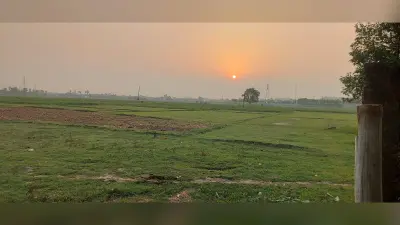 लखीसराय में उमस भरी गर्मी से लोग बेहाल, रात में बूंदाबांदी के आसार